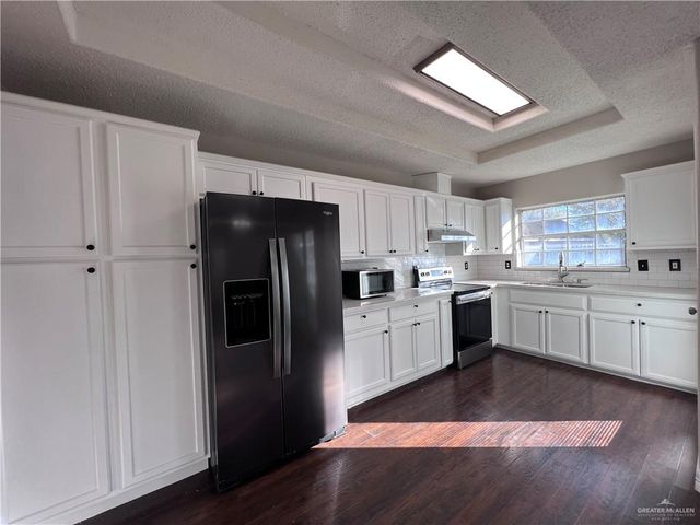 1204 E Rio Vista Avenue, Pharr, TX 78577