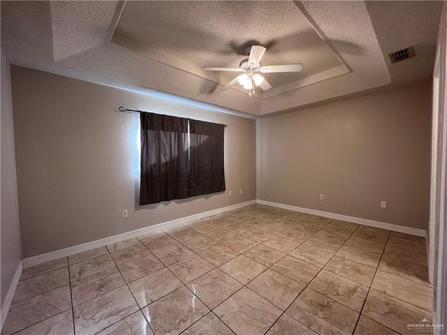 1204 E Rio Vista Avenue, Pharr, TX 78577