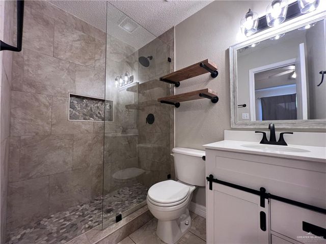 1204 E Rio Vista Avenue, Pharr, TX 78577