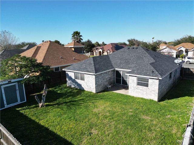 1204 E Rio Vista Avenue, Pharr, TX 78577