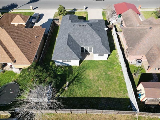 1204 E Rio Vista Avenue, Pharr, TX 78577