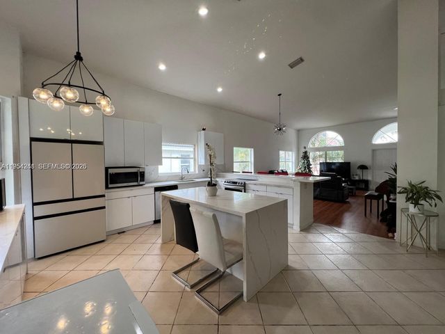 11151 Nantucket Bay Ct, Wellington, FL 33414