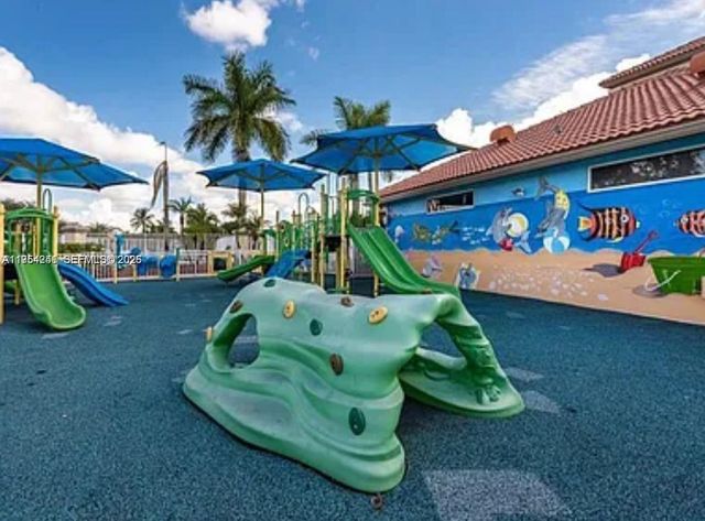 11151 Nantucket Bay Ct, Wellington, FL 33414