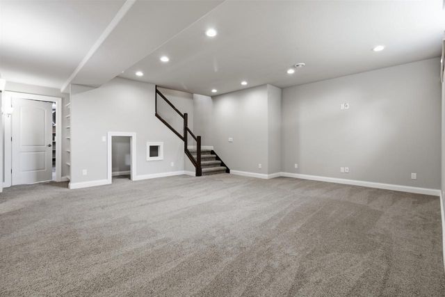 709 Pleasant Valley Parkway, Waunakee, WI 53597
