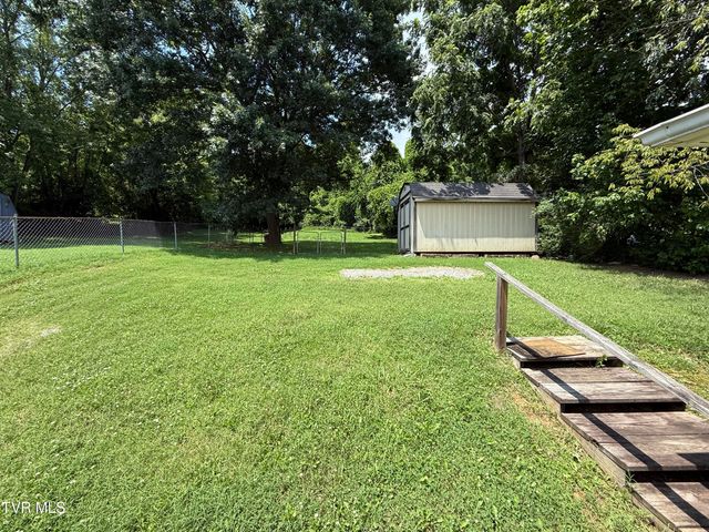 3126 Blackburn Avenue, Kingsport, TN 37660