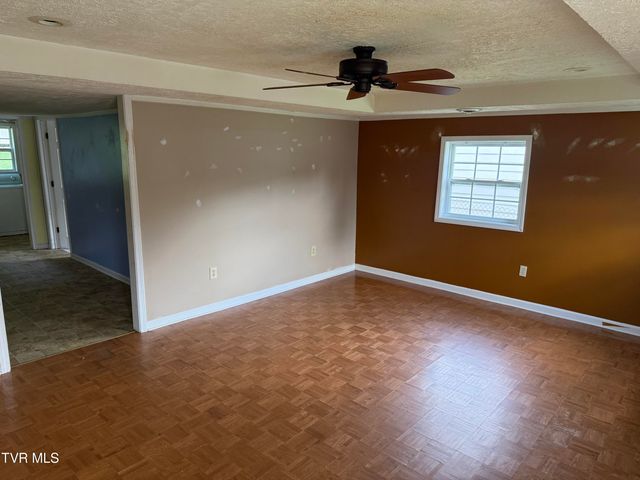 3126 Blackburn Avenue, Kingsport, TN 37660