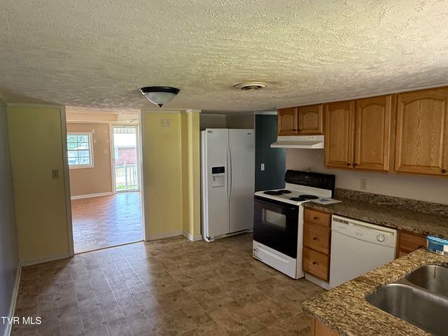 3126 Blackburn Avenue, Kingsport, TN 37660
