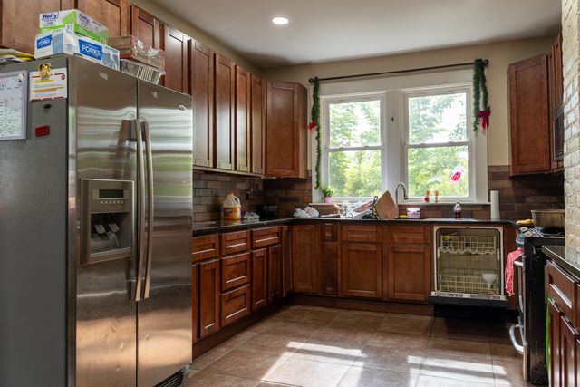 265 Slade Avenue, Elgin, IL 60120