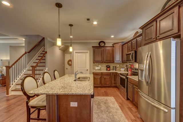 180 Westwoods Drive, Georgetown, KY 40324