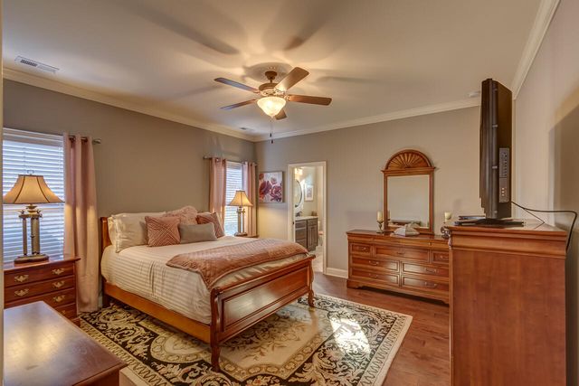 180 Westwoods Drive, Georgetown, KY 40324
