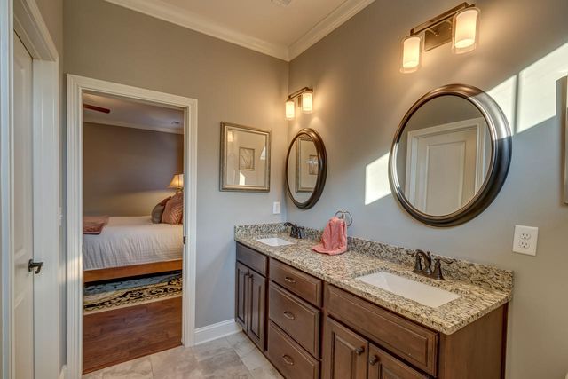 180 Westwoods Drive, Georgetown, KY 40324