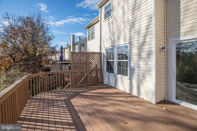 302 PINNACLE DR, Stafford, VA 22554