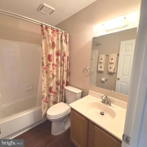 302 PINNACLE DR, Stafford, VA 22554