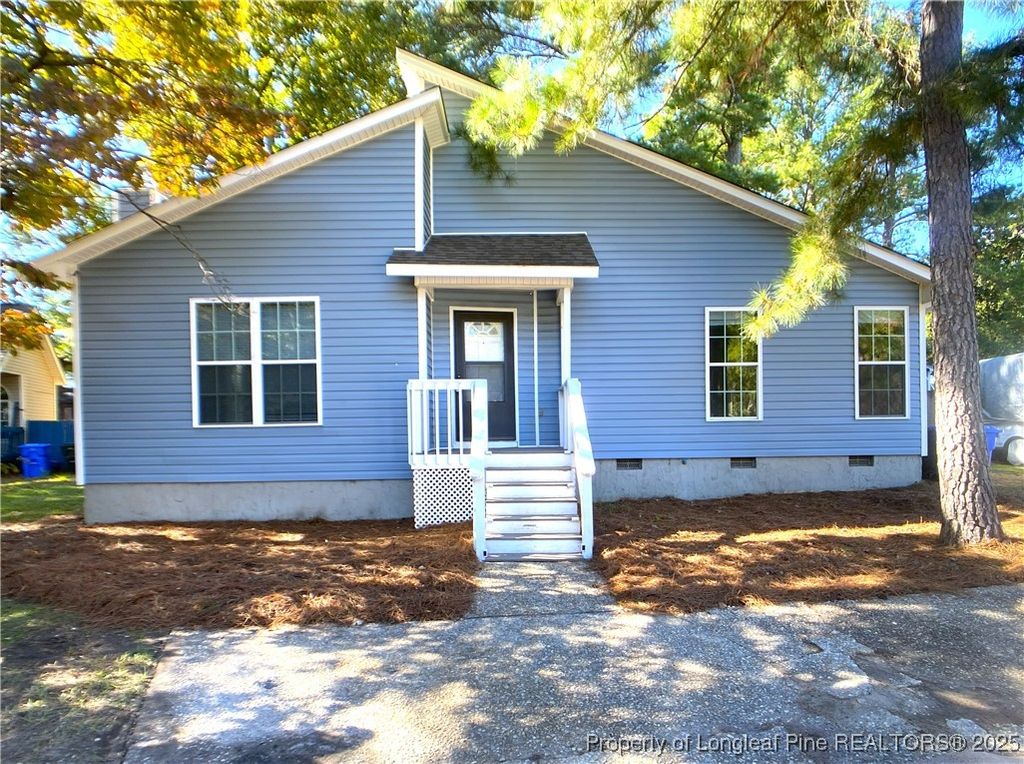 416 Bayberry Court, Fayetteville, NC 28314 — exterior