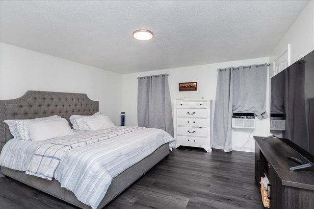47 Kent St A, Lawrence, MA 01843