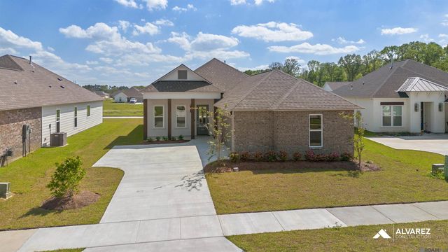 1526 Frankel Ave, Zachary, LA 70791