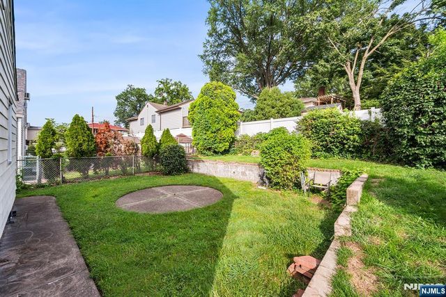552 N Main Street, Lodi, NJ 07644