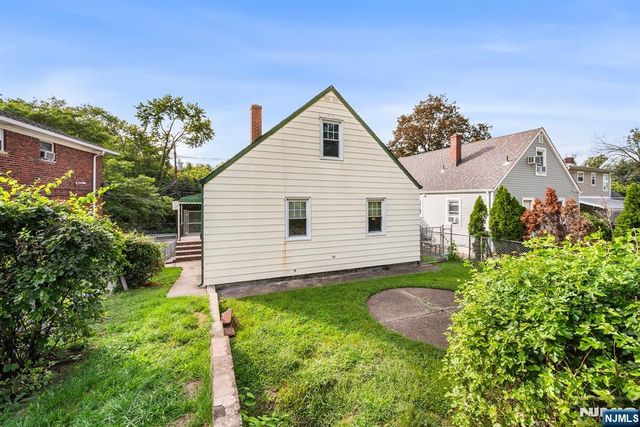 552 N Main Street, Lodi, NJ 07644