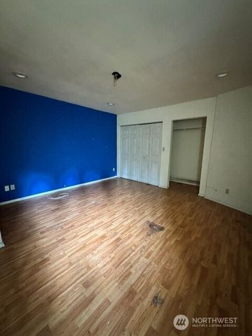 1006 17th Street SE, Auburn, WA 98002