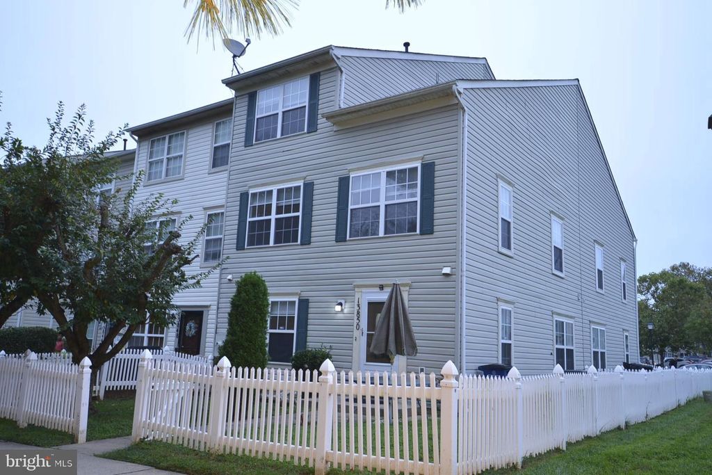 13850 CROSSTIE DR, Germantown, MD 20874