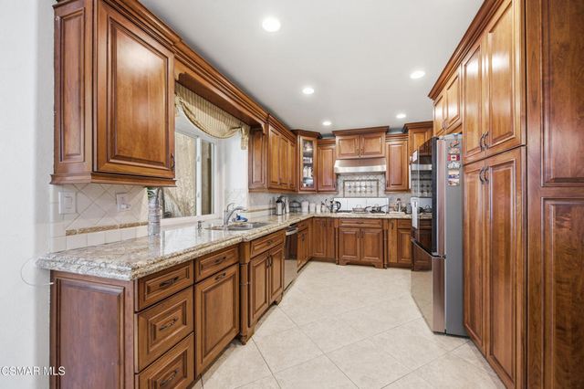 410 Sinaloa Road, Simi Valley, CA 93065