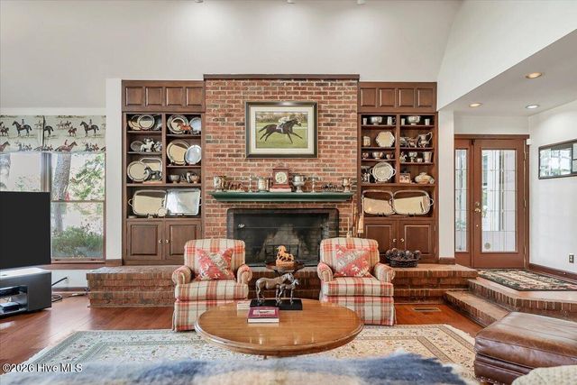 230 Old Dewberry Lane, Southern Pines, NC 28387