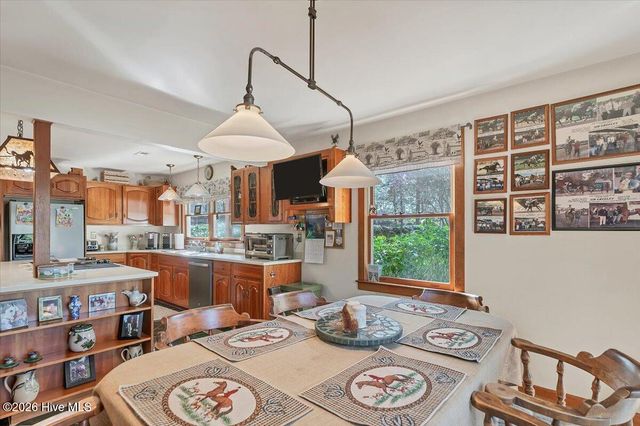 230 Old Dewberry Lane, Southern Pines, NC 28387