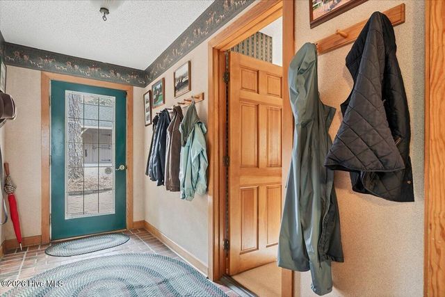 230 Old Dewberry Lane, Southern Pines, NC 28387