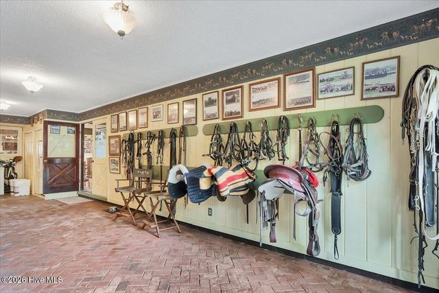 230 Old Dewberry Lane, Southern Pines, NC 28387