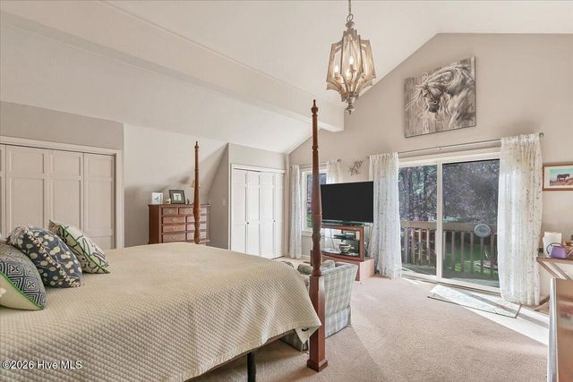 230 Old Dewberry Lane, Southern Pines, NC 28387