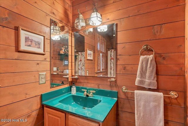 230 Old Dewberry Lane, Southern Pines, NC 28387