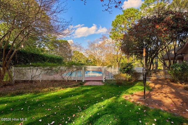 230 Old Dewberry Lane, Southern Pines, NC 28387