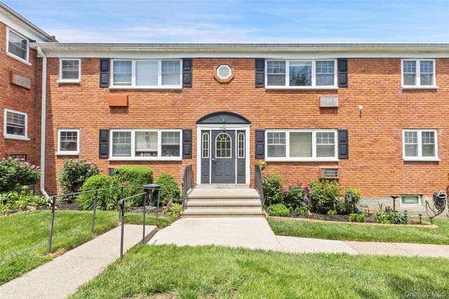 1879 Crompond Road F3, Peekskill, NY 10566