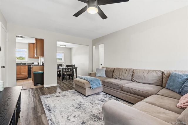 1879 Crompond Road F3, Peekskill, NY 10566