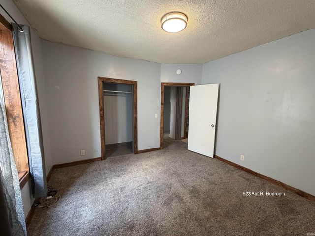 527 Henry Street, Huntington, IN 46750