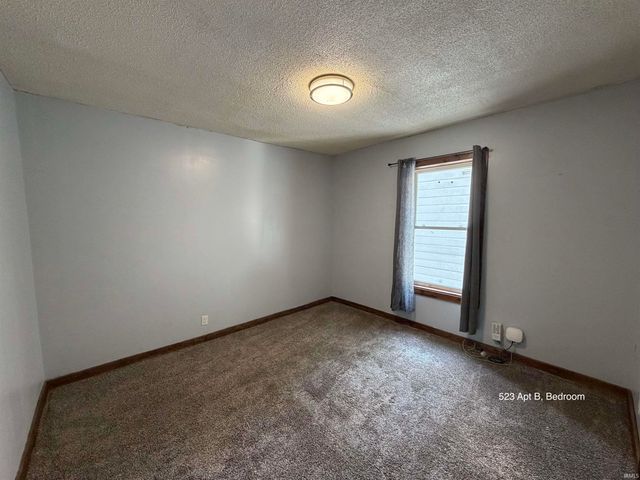 527 Henry Street, Huntington, IN 46750