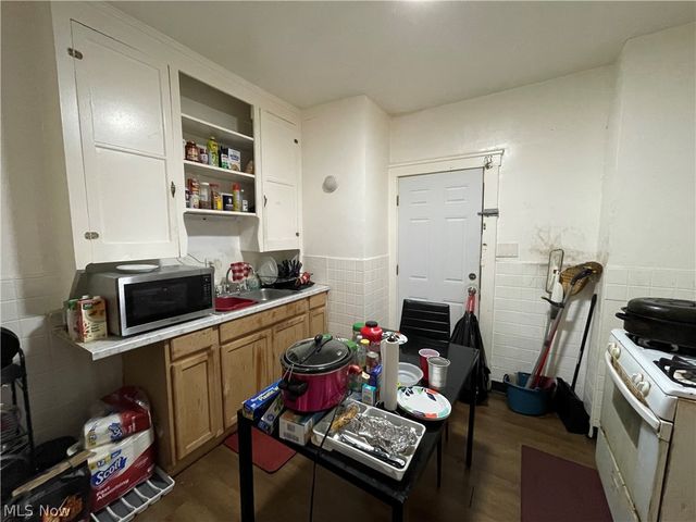 3043 E 126th Street, Cleveland, OH 44120