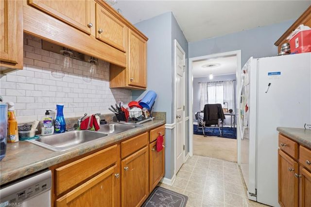 6951 Rangecrest Road, Belews Creek, NC 27009
