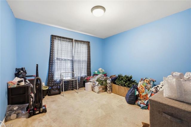 6951 Rangecrest Road, Belews Creek, NC 27009