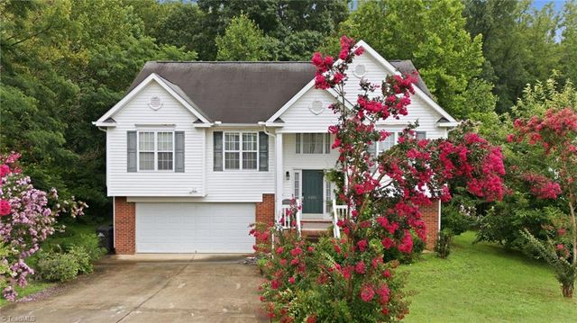 6951 Rangecrest Road, Belews Creek, NC 27009
