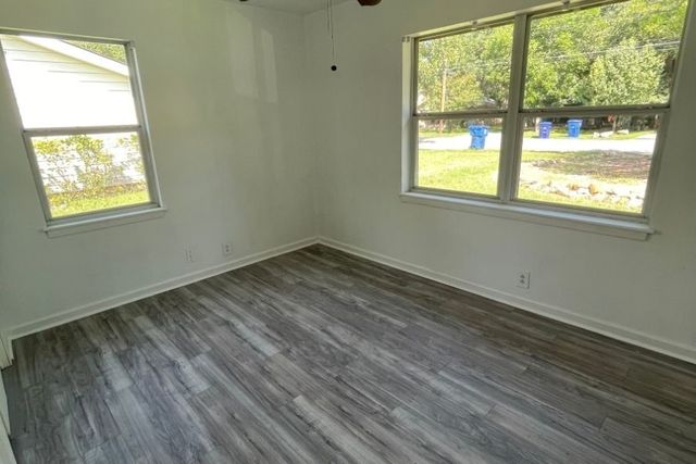 1614 Wood Street, Brownwood, TX 76801