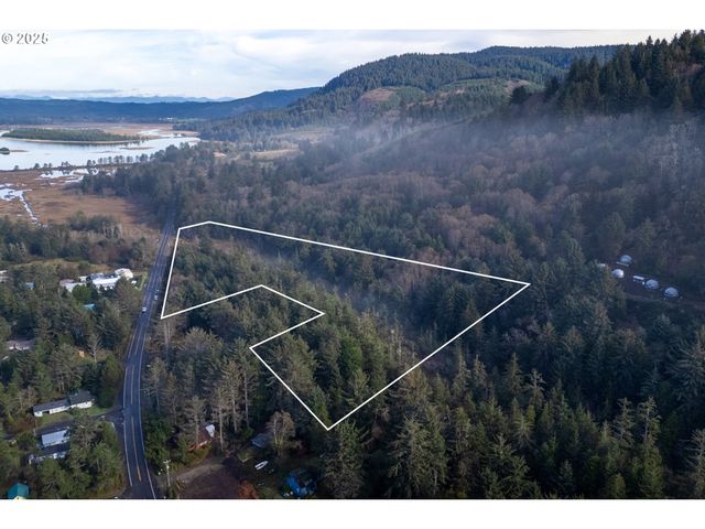 500 Sandlake Rd, Cloverdale, OR 97112