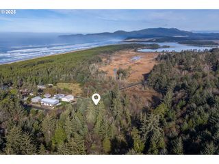 500 Sandlake Rd, Cloverdale, OR 97112