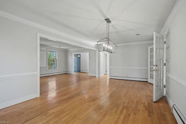 4049 Oak DR, Chesapeake, VA 23321