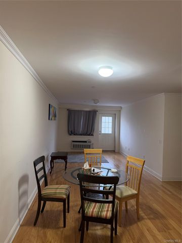 8515 120th Street 3F, Kew Gardens, NY 11415