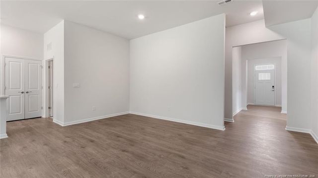 812 Fernwind Circle, Aberdeen, NC 28315