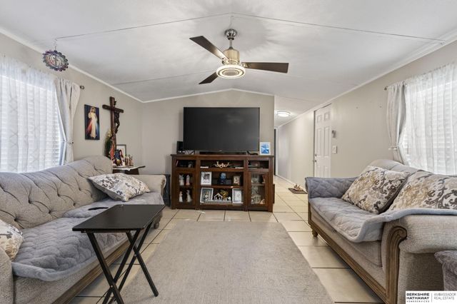 12845 Manderson Plaza Lot 217, Omaha, NE 68164