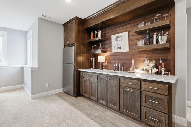 18447 75th Place N, Maple Grove, MN 55311