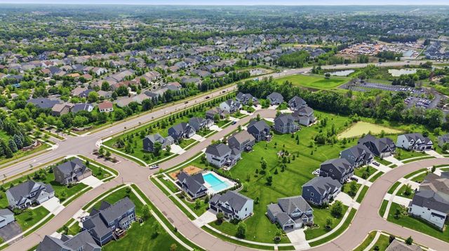 18447 75th Place N, Maple Grove, MN 55311