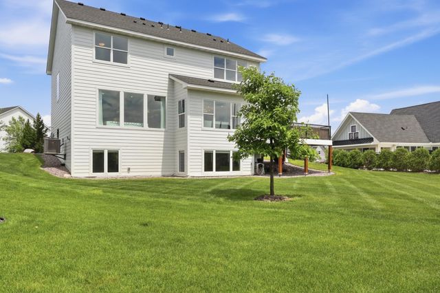 18447 75th Place N, Maple Grove, MN 55311